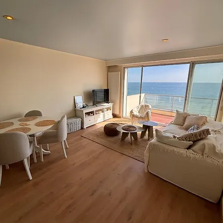 Ti Land, Petit Paradis Face Mer, 公寓 *